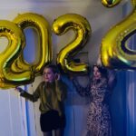 Zibby Allen Instagram - Let’s all be like cute balloons and lift each other up this year ✨