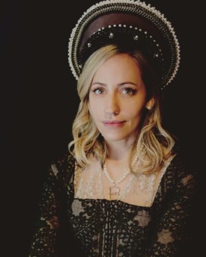 Zibby Allen Instagram - Listen. No man is worth losing your head over, mkay.

#anneboleyn #VirginRiver