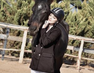 Zilan Duru Instagram - September 🌾🐎