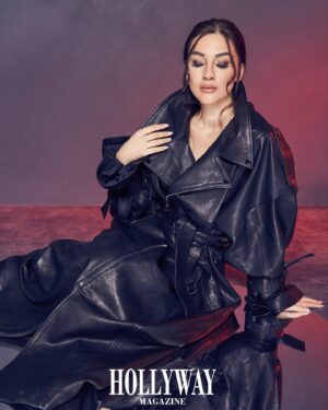 Zilan Duru Instagram - HOLLYWAY Magazine / Tokyo

@hollyway.magazine 

Cover Story 🖤
General coordinator: @zisanseckin
Interview: @dilaysjoker
Photo: @bahadirkuyucu
Make up: @cuneytseven
Hair: @sabitakkaya
Hair style assistant: @erdemhairdresser
Styling: @istylebul 
Location: @lookphotostudio