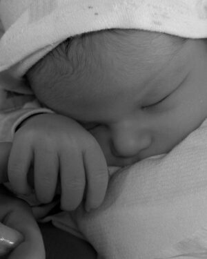 Zoë Pastelle Holthuizen Instagram - My little prince, we made it. 
I am so endlessly proud of us both. 
My whole world. 29/02/24 👼🏼