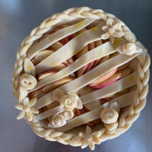 Zoe Levin Instagram - The life, death, and resurrection of a Pinterest Pie