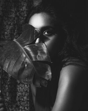 Zoya Hussain Instagram - 🐈‍⬛

For @avani.rai 
Photographer’s assistant @iamharmanachint 

👘 @vinitamakhija 
💄 @nikharproartist