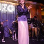 Zuhal Olcay Instagram - Dün geceden🎶✨️ @must_ent @ouzokalamis