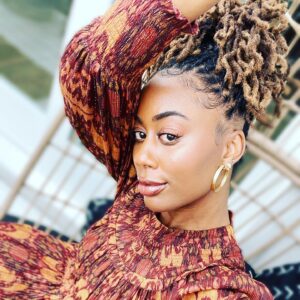 Zuri Adele Instagram - 💰