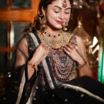 alismita goswami Instagram - 🖤 Wearing @label_gayatri Photography @pankaj_k_visual
