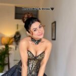 alismita goswami Instagram - Black is my favourite neutral 🖤 Wearing @kefi_by_kaku #reelitfeelit #wecantbefriends