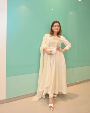 alismita goswami Instagram - Let’s make this Bihu a fashion fiesta with Lifestyle! 🌟 Twirl into the festivities in style with stunning looks from @lifestylestores . Glam up with the contemporary and stylish new collection featuring brands like Melange, AND, Global Desi, and more! 
Visit the Lifestyle store at *Aurus Mall, Opp. Super Market Dispur* or shop online at lifestylestores.com

#Lifestyle #FestiveCelebrations #NewCollection #Bihu #BihuFashion #ShopNow