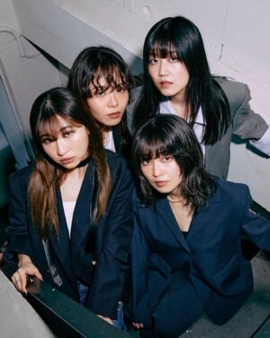eill Instagram - 仲間とバンドはじめます。

WE ARE “CHIANZ “ @chianz.official 

03 . 06 . 2024  tonight 0:00 
1st digital single “ GIG “ release 🔉

#CHIANZ