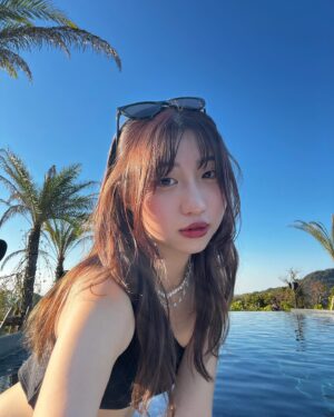 eill Instagram - @botanicalpoolclub 🧊🦋

温水プールでおしゃなカクテル飲んでサウナはいって星をみて月を眺めて最高ちゃん