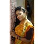 kruttika ravindra Instagram - You are My all Time Favorite Kruttikaa 🙏🙏🤗🤗 in frame : @kruttikaa__official Pic : @keshav_cameralogy #bhumigebandabhagavanta #zee #zeekannada #photographer #videographer #celebrityphotographer #banglore #kruttika #modelshoot #artist #kannadaserials #kannadathi