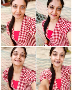 kruttika ravindra Instagram - Know your worth :) 
•
•
#kruttikaravindra #actress #india #instagram #instagood #instadaily #love #viral #trending #likeforlikes #followforfollowback #life #beach #instamood