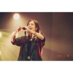 milet Instagram - #milet_5AM TOUR@東京 やっぱりホーム東京最高だ！と思わざるを得ません！ありがとう！ 5AMツアーはmiletの夜明けだよ。 みんなの声と私の声だけになった瞬間、もう幸せすぎて昇天でした😇 みんな、最高にいい顔してたなあ…。 ついに11/23はツアーファイナル。 北海道、祭りするぞ🩵まっててね。 #milet