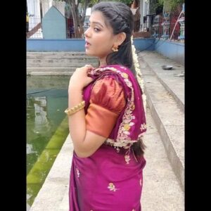preetha reddy Instagram - ❤️❤️❤️

Costume: @chitras_fashion_studio 
Jewellery: @gold_copy1486

#reelsinstagram #loveyourself#tradional #halfsaree #lovesongs #suntvserial#music #vijaytelevisionserials #vijaytv  #suntvserial #iniya #preethareddy #shootgapfun  #tamilcinema@suntv