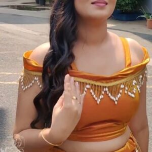 preetha reddy Instagram - Outfit @chitras_fashion_studio 

Edit @_manoj_dancer

#reelsinstagram#trending  #loveyourself#westernstyle#trending #westernstyle #lovesongs #music #vijaytelevisionserials #vijaytv  #suntvserial #iniya #preethareddy  #tamilcinema@suntv
