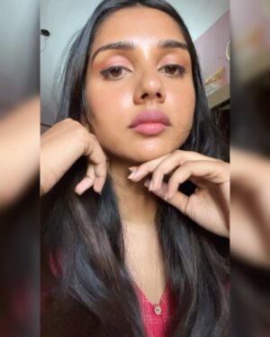sai Dhanya Instagram - Tomato 💯 and since lot of you liked it 

#boomerang #leo #photography #face