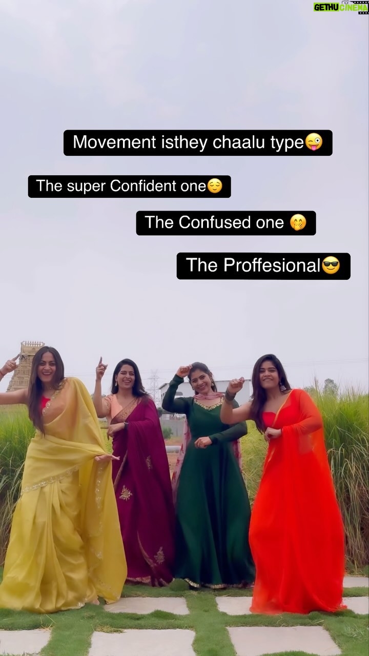 sree priya Instagram - Comment which one are youuu… 😎😌🤭😜 Loved dancing with these cuties 😍 @swethaa_naidu @_anshureddy @sreepriya__126 Edit by @swethaa_naidu 😍❤️🤝 Location @thefotogarage