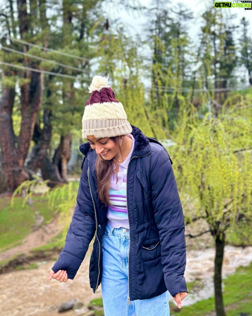 sree priya Instagram - Woke up in paradise ✨🏔️ 📍 Gulmarg #travelgram #gulmarg #tangmarg