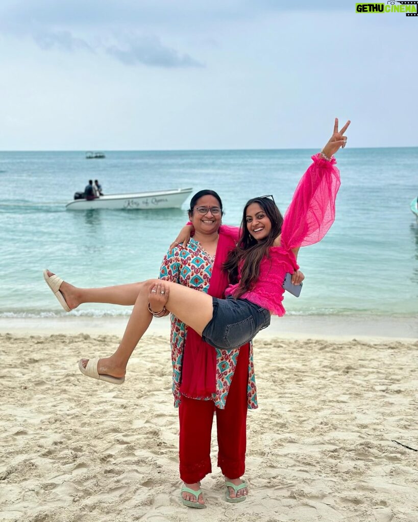 sree priya Instagram - Haapy mothers day Rajamma 😘♥️