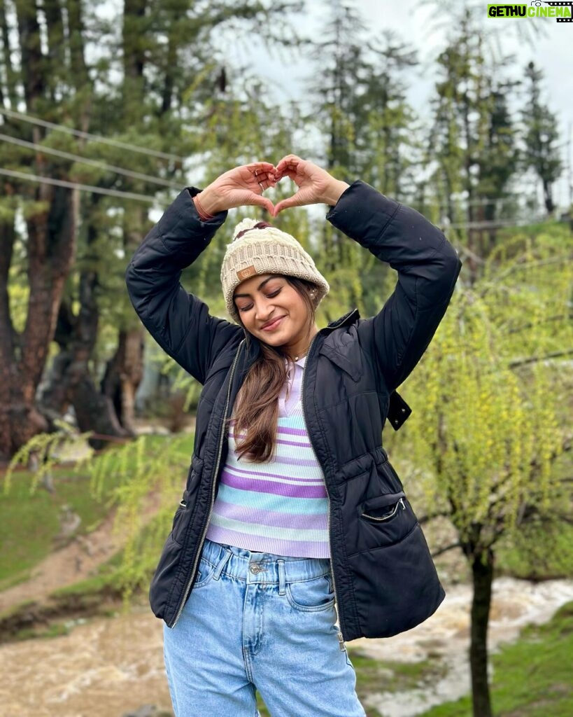 sree priya Instagram - Woke up in paradise ✨🏔️ 📍 Gulmarg #travelgram #gulmarg #tangmarg