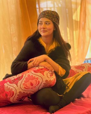 upma Sharma Instagram - 🤍🧚🏻‍♀️

#upmasharma #upmasharmaofficial #himachal