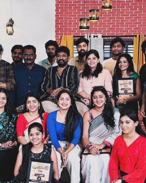 vaishnavi naaiyak Instagram - Always a proud fan of @thiruselvamvelusamy . Immensely happy to be a part in the biggest project #ethirneechal . Thank to sir and to the fans♥️♥️
.
.
.
.
#ethirneechal #ethirneechalonsuntv #thiruselvam #master #kudos #thankyou #greatful