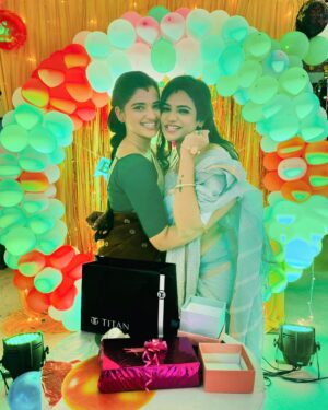 vaishnavi naaiyak Instagram - Feb-1-2024 ♥️♥️
Hey cutieee 😘 u made it special wid ur lov @_soniyasuresh_ 
.
.
.
.
#birthday #celebration #love