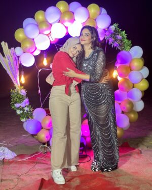 vaishnavi naaiyak Instagram - Happy birthday, Vaishu! 🎉 From being flatmates to becoming the most important people in each other's lives, you've grown to mean so much to me. 

You know I really really love from my heart ❤️ 
.
.
.
.
.
.
.
#reels #explore #birthday #viral #pudhuvasantham #suntv #suntvserial #ethirneechal #ethirneechalsuntv #tamiltrending #birthdaygirl