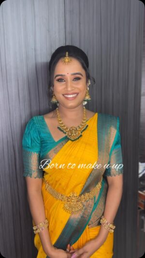 vj Santhiya Instagram - Thank you so much for choosing @born_to_make_u_up  for your big day ❤️❤️❤️ @aval_santhiya  happy to work with you akka 😍😍😍😍