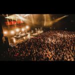 yama Instagram - 「THIS SUMMER FESTIVAL TOUR '23」 まだ不格好ですが 飾り気のない自分でした。 とても楽しい時間に感謝です。 またいつか対バンできる時まで、 虎視眈々と 拳をあたためておきますね #ディスフェス #Alexandros photo by @yamada_mphoto