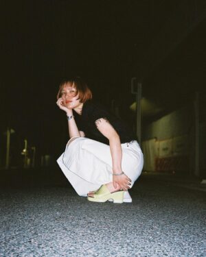 AAAMYYY Instagram - スカートかわゆ夜散歩🌿　@voltagecontrolfilter