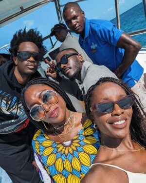 AJ Odudu Instagram - May mems ✨