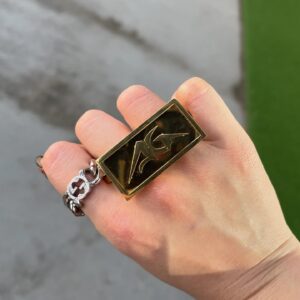 AKKOGORILLA Instagram - ⚡️⚡️⚡️

このちっぽけな生活と世界は地続きだから、それでも！のパワーが私のラップに賭ける気持ちだから。LIVEで生きてるよー！ってエネルギーを確認しあえてうれしかったです。私が私として生きられないことがしかたないなんてことは絶対にない。戦争反対！！！
#BLUEHANDSTOKYO