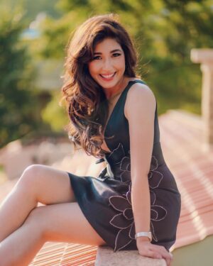 Aanchal Sharma Instagram - Under the sun 🌞 
Ooh-ooh, ooh-ooh, ooh-
