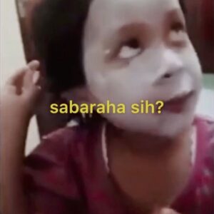 Aaron Ashab Instagram - sekarang aku lagi baking powder gais, lalu kita set pake soda kue *seketika ngembang*
