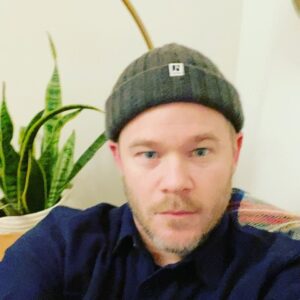 Aaron Ashmore Instagram - Just a friendly reminder that I’m doing some one on one chats, photo ops and signatures with @wizardworld on the 29th of Dec. Hope to see some of you guys there!