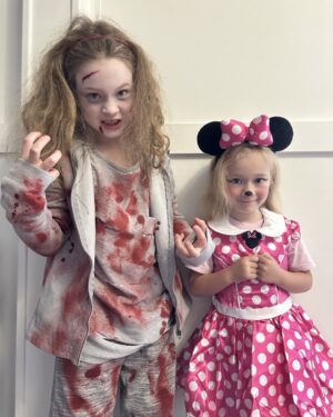 Aaron Ashmore Instagram - Happy Halloween! 🎃🎃🎃🧡🧡🧡
