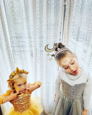 Aaron Ashmore Instagram - My Sun and my Moon. These girls are so lucky to have such a creative Mama who always comes up with the best costume ideas. This will be my last Halloween post guys I promise. 🎃😬