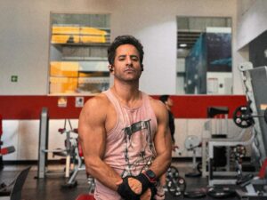 Aarón Balderi Instagram - Carpe Diem. ♠️
.
.
.
#fitnessjourney #todayisyourday #livetoday
