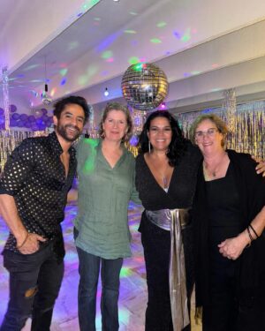 Aarón Balderi Instagram - La #FamiliaNacional festejando a la Matriarca que tanto amamos @claudiariosmx ❤️