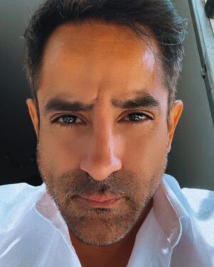 Aarón Balderi Instagram - Lo bonito que está siendo esto. 🎥🎬 
.
.
#comingsoon