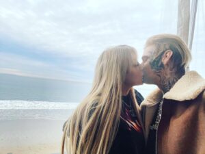 Aaron Carter Instagram - Unedited unfiltered... just. Like Us. 💕