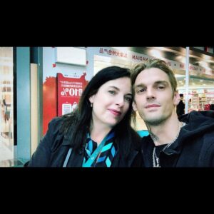Aaron Carter Instagram - I donated the toys to “Sean’s gift of sharing” to complete Tina Thomas His mother’s foundation for her son Sean who passed away at 7 years old after fighting leukemia after a four year battle  but he was strong Tina said and fought as hard as he could. Sean passed away on his sisters birthday 
I donated the toys to “Sean’s gift of sharing” to complete Tina Thomas His mother’s foundation for her son Sean who passed away at 7 years old after fighting leukemia after a four year battle  but he was strong Tina said and fought as hard as he could. Sean passed away on his sisters birthday and I met Tina After I got off a flight ✈️ and I did some free writing getting my emotions out on paper essentially and I got pretty sad and Tina was so kind and was waiting for me because all the flight attendants were so sweet to me and saw I was upset while I was writing and Tina 🥰 was there and worked for the airport and picked me up on a airport cart and we met she told me about her sons foundation so I said DONE ✅ She told me she wasn’t able to reach her goal so I sent 400 toys to help her try to reach her goal. right then and there’s I knew it was my duty in life to give back and never take life for granted. @bcchf so much love Tina Thomas you’re genuinely one of the THE kindest Strongest Woman I have ever met. I’m sorry I couldn’t be there for the toy drive. #SeansGiftOfSharing