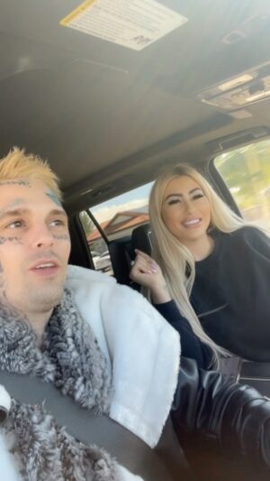 Aaron Carter Instagram - Winona Minnesota. I’ll see you tonight!! Sold out baby!!! Hahaha 🃏 shows how much a hater knows lol my little turkeys 🦃 gobble gobble