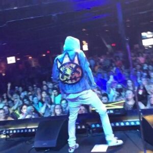 Aaron Carter Instagram - “Leave it up to me” 
OG Choreography 🥰 
#jimmyneutron