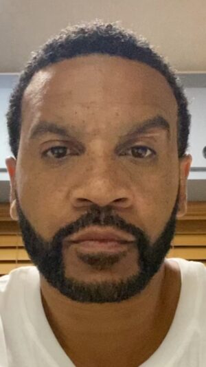 Aaron D. Spears Instagram - Thanks for ALL the love!!!
@boldandbeautifulcbs fans & EVERYONE out there period, THANK YOU for EVERYTHING; all your love & support is Greatly Appreciated.  You’re the best!!!

Got nothing but LOVE for you. 💙💙💙
#thankful
@boldandbeautifulswiss