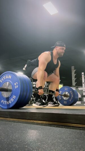 Aaron Marciniak Instagram - Real or fake? 405lbs RDL?

#fitness #weightlifting #gym #lift #fitnessmotivation #bodybuilding