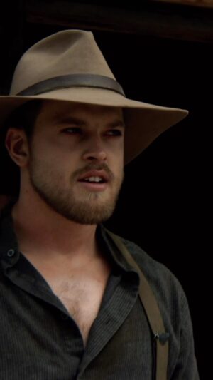 Aaron Marciniak Instagram - Yeehaw 🤠 
.
.
.
.
.
#nowstreaming #western #cowboy #yeehaw #actor #aaronmarciniak #actorslife #watch #primevideo #hollywood #shows #fyp #stream #Jake #trendingreels #yellowstone