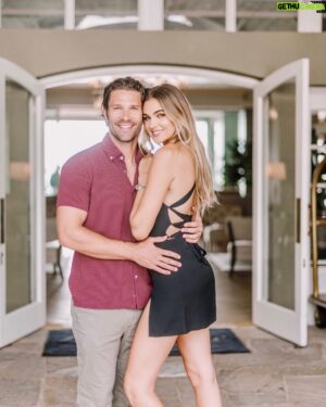 Aaron O'Connell Instagram - Weekend getaway with the fam! You know you had a good time when you only took 1 photo. @nataliepack @amypatel6 @dipan871