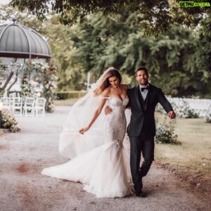 Aaron O'Connell Instagram - Feeling so grateful today on our 4th wedding anniversary.  I’m so thankful for you Natalie who makes my life happier than I could have ever imagined.  And now you are about to give birth to our baby boy any day now who can share in this journey with us and do all the crazy stuff his dad likes to do. I love you so much. 

For all of those who flew across the world to celebrate with us in Lake Como Italy, thank you. Those memories and pictures we will forever cherish.  I am truly grateful to all of you who have shown us so much love on such a special day and can’t wait for the day my son is old enough to see these memories. Someday he will be sitting on my lap as I flip through our wedding album and explain to him what love is. Thank you all for giving me that opportunity. 💙 @nataliepack #happyanniversary
